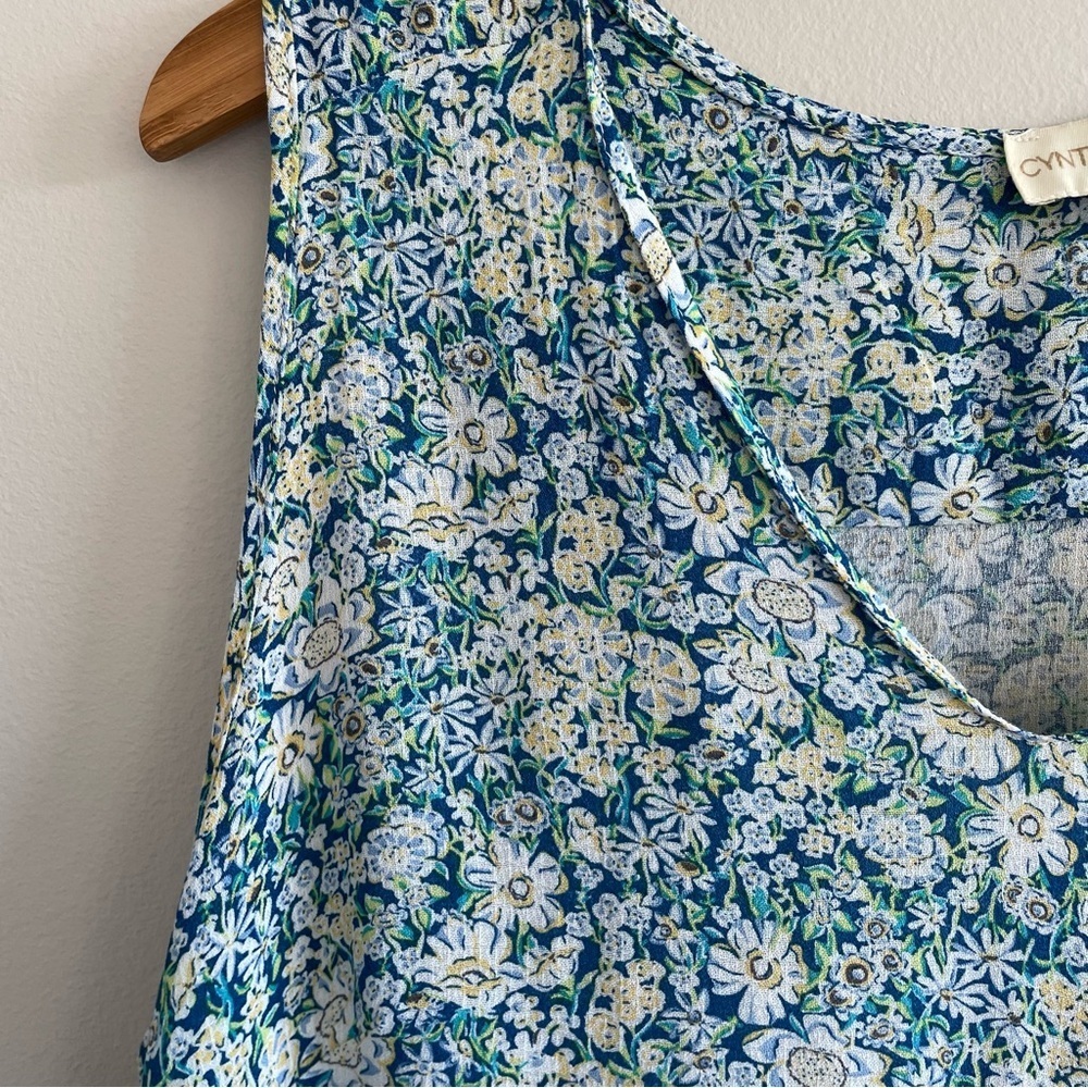 Cynthia Rowley Ruffle Hem Blue Floral Tank Top Size Medium - Picture 4 of 10